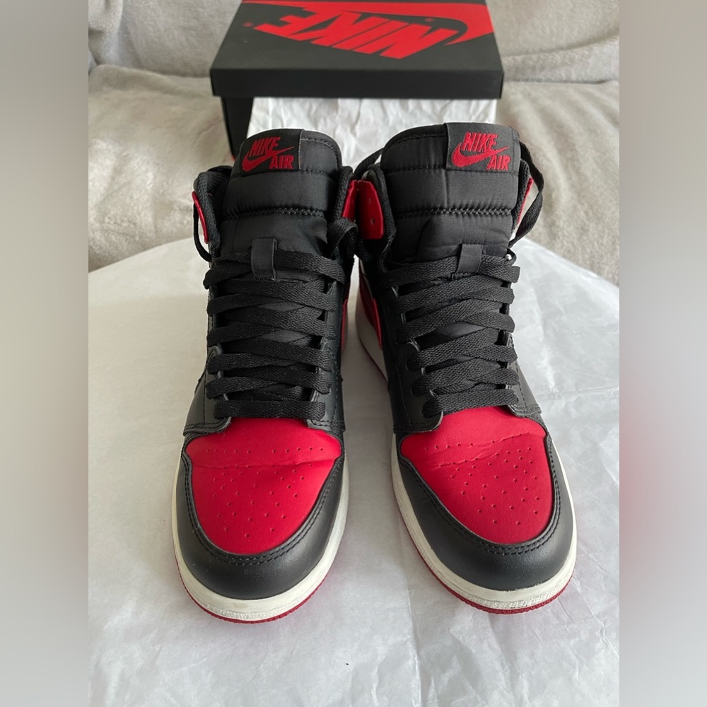 Air Jordan 1 Retro High OG BG
'Bred' 2013